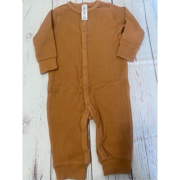 Baby girl outfit bundle - Picture 12 of 14